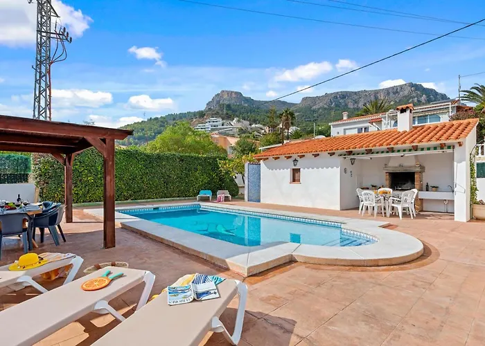 Mercedes - Plusholidays カルプ