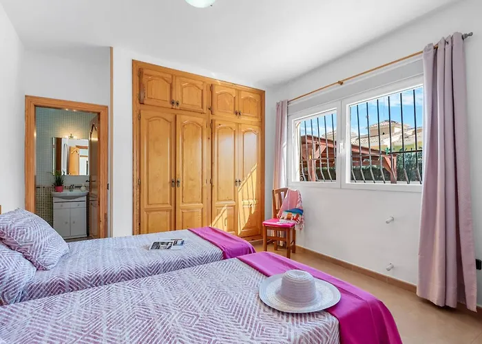 Mercedes - Plusholidays ヴィラ