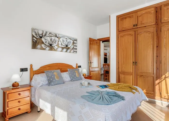 Mercedes - Plusholidays ヴィラ *